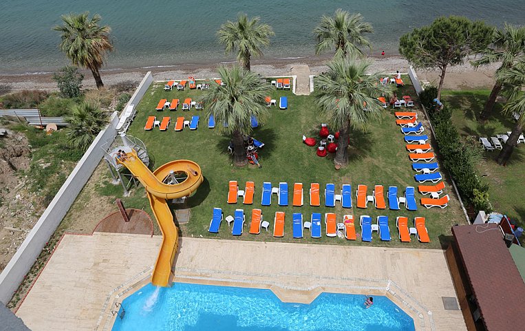 Palmira Beach Hotel 3*