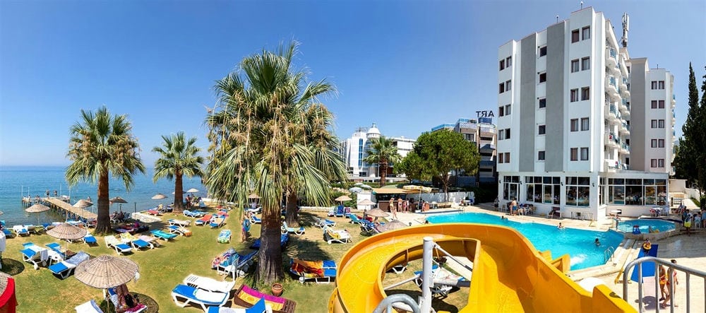 Palmira Beach Hotel 3*