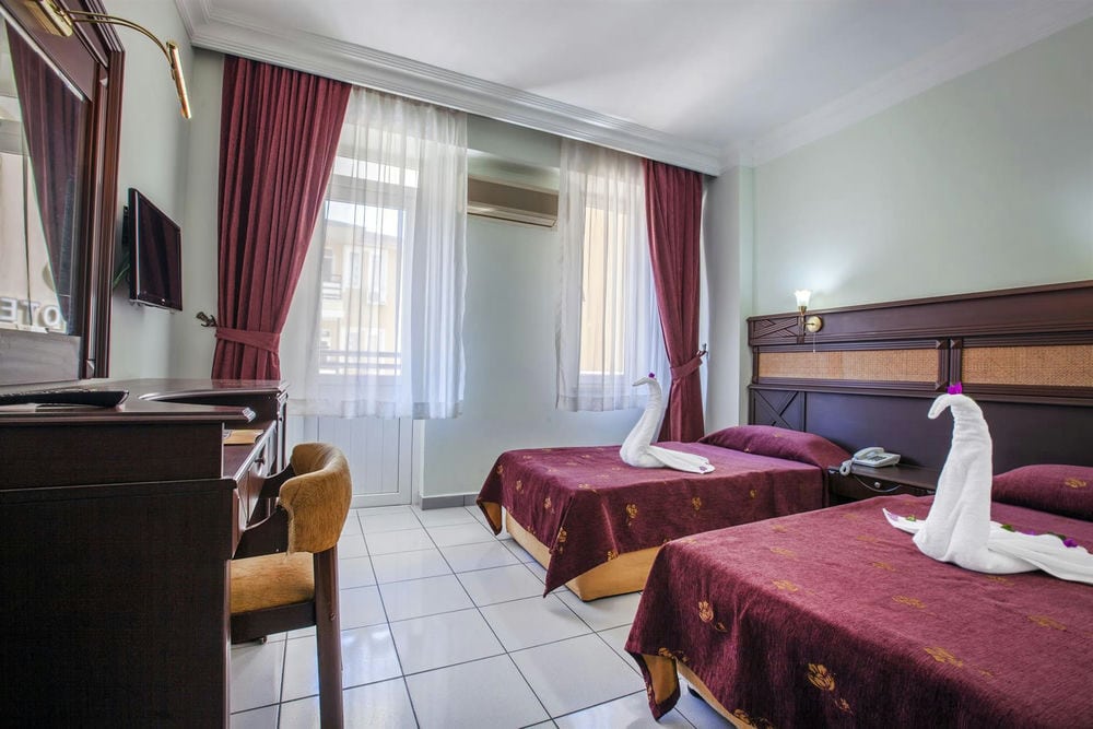 Kleopatra Ada Hotel 4*