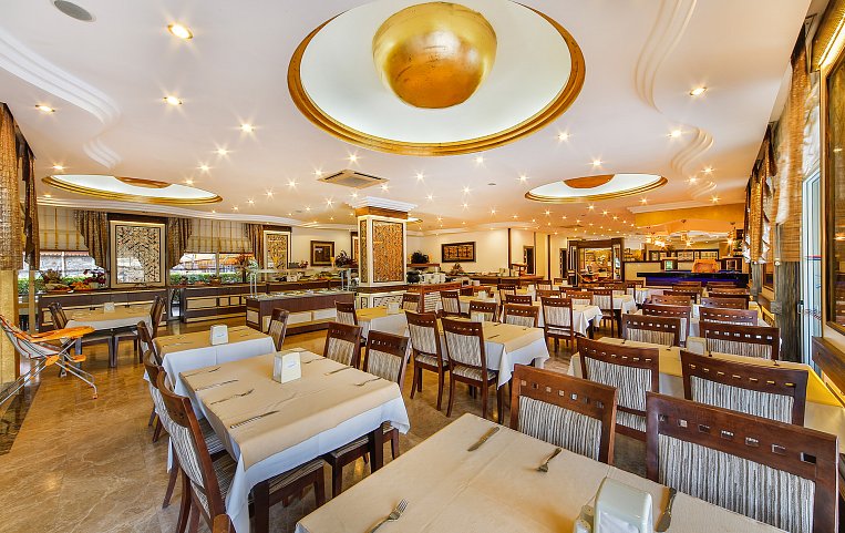Kleopatra Ada Hotel 4*