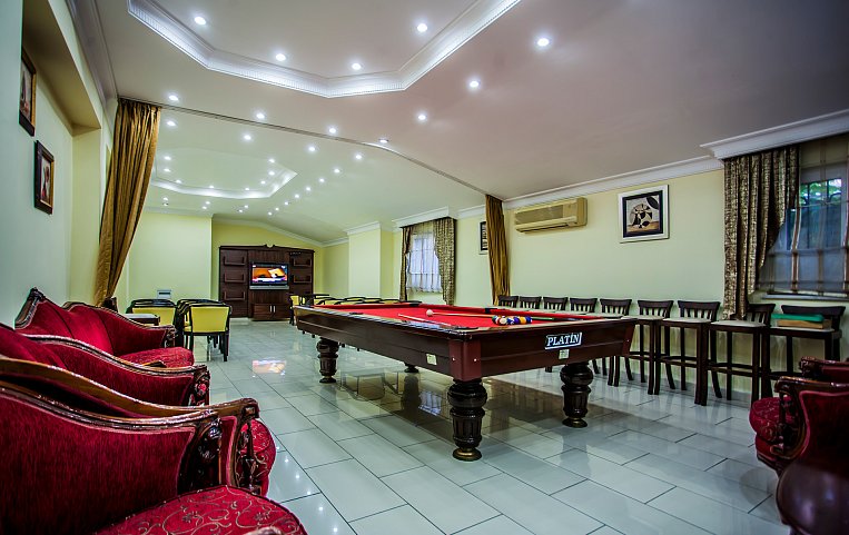 Kleopatra Ada Hotel 4*