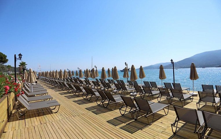TrendLife Hotels Torba 4*