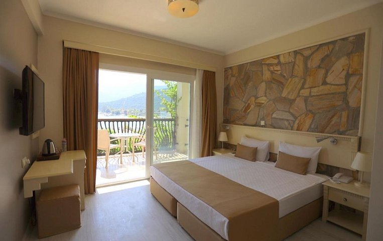 TrendLife Hotels Torba 4*