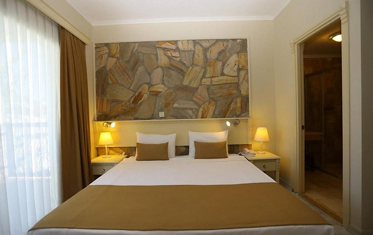 TrendLife Hotels Torba 4*
