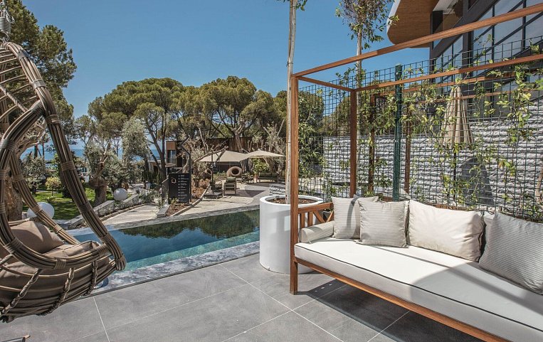 Unique Life Style Hotels 5*