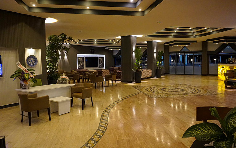 Roseira Beach Resort 4*+