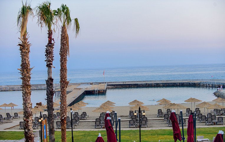 Serenity Queen Hotel 5*