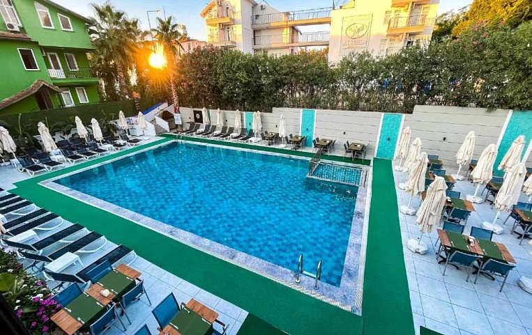 Alessia Hotel & Spa 4*