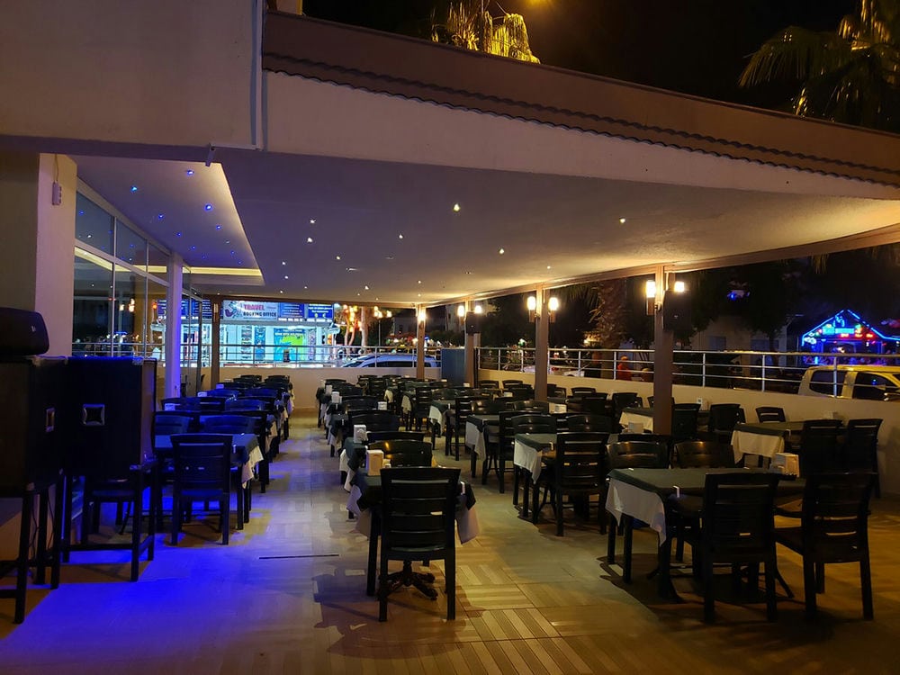 Astoria Beach Hotel 3*