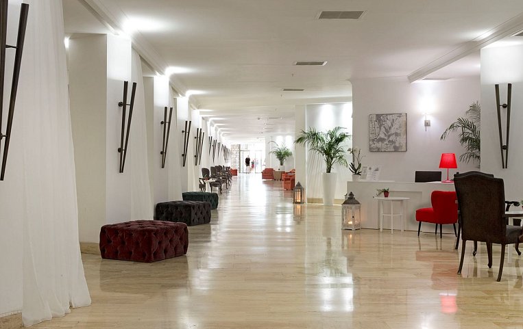 Marti La Perla 4*