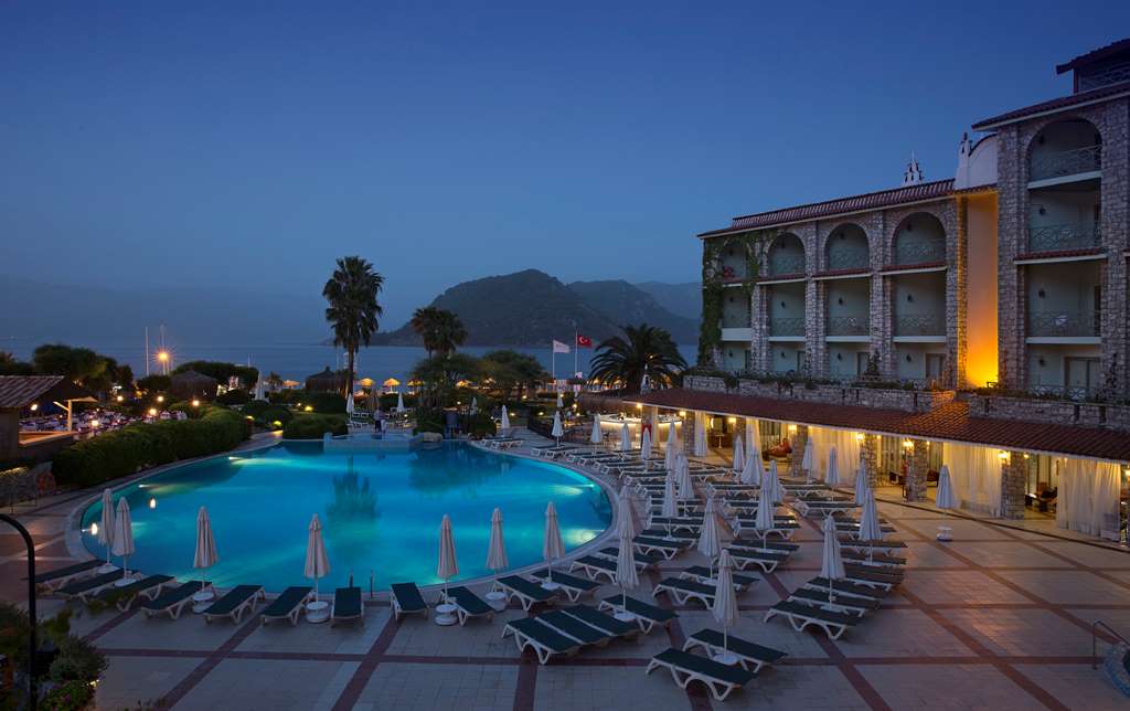 Marti La Perla 4*