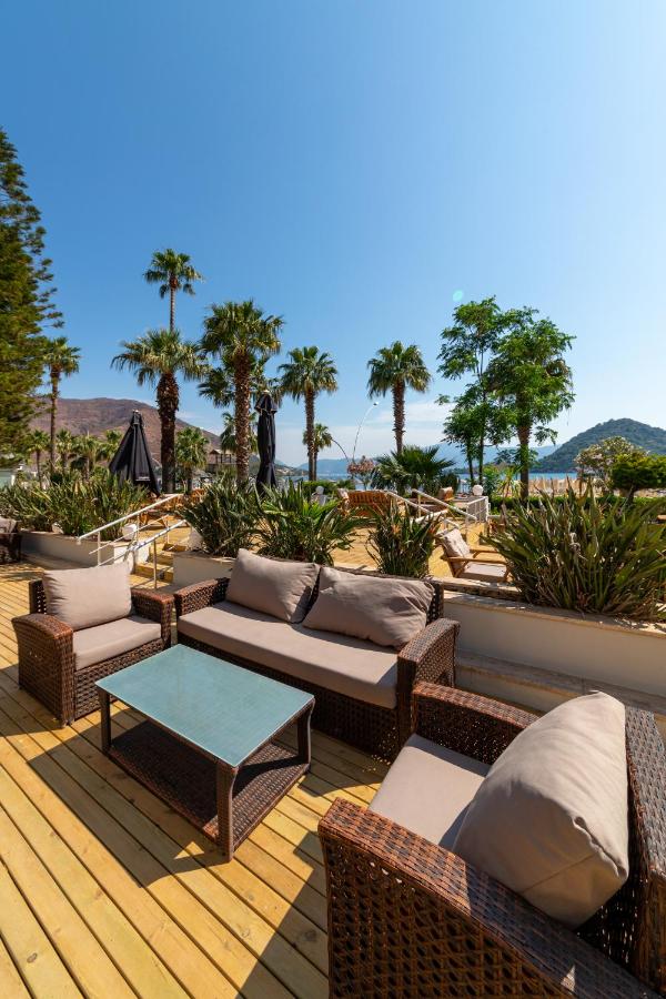 Faros Premium Beach 4*