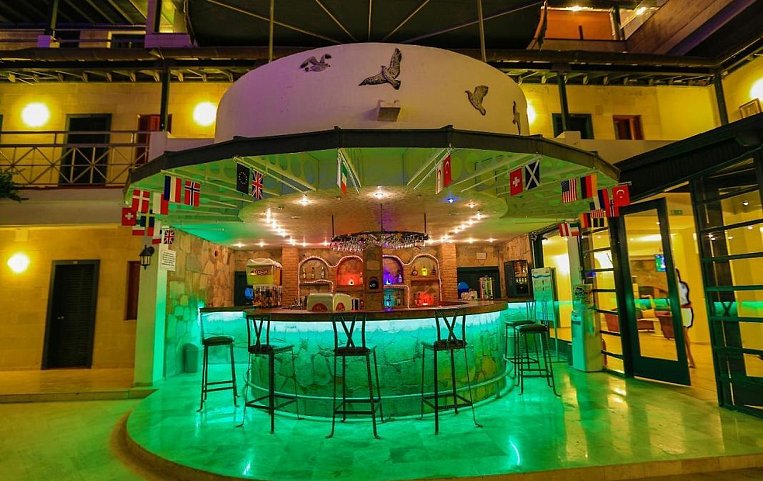 Blue Nuit Hotel 4*