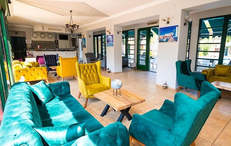 Blue Nuit Hotel 4*