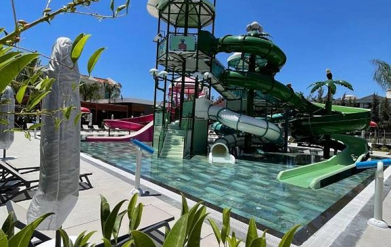 Liu Resorts 5*