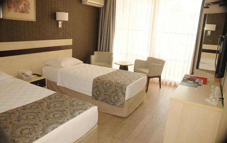 A11 Hotel Obakoy 4*