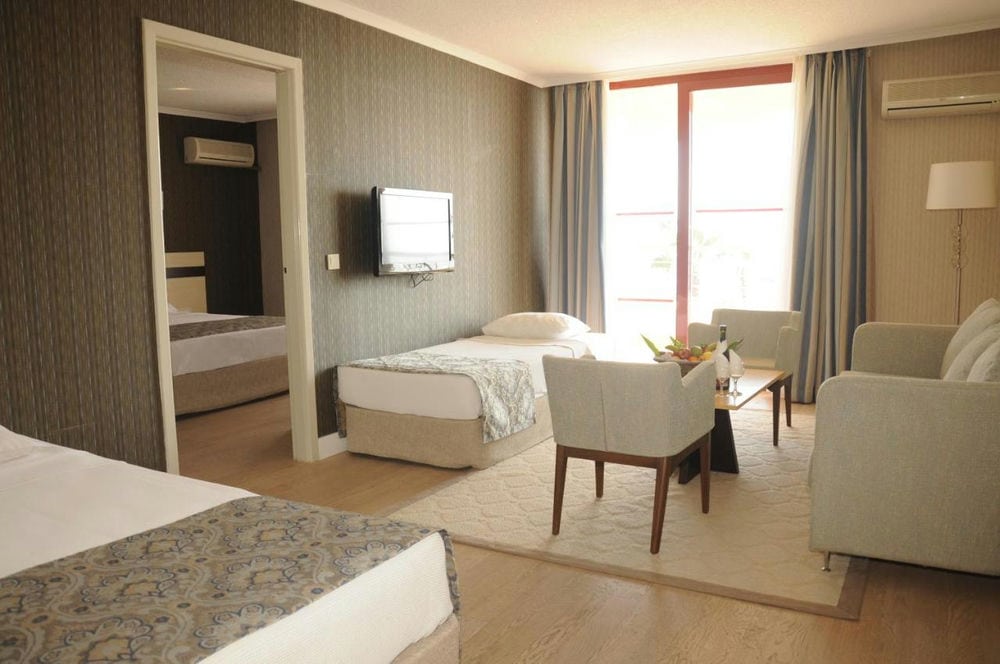 A11 Hotel Obakoy 4*