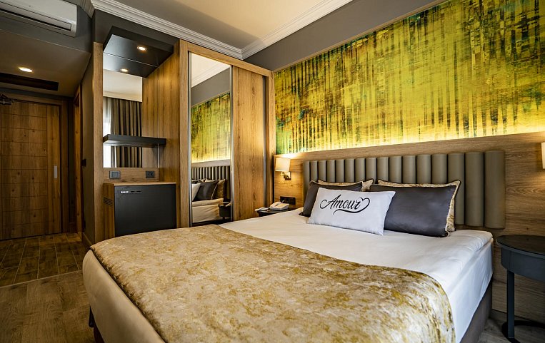 Side Amour Hotel 4*