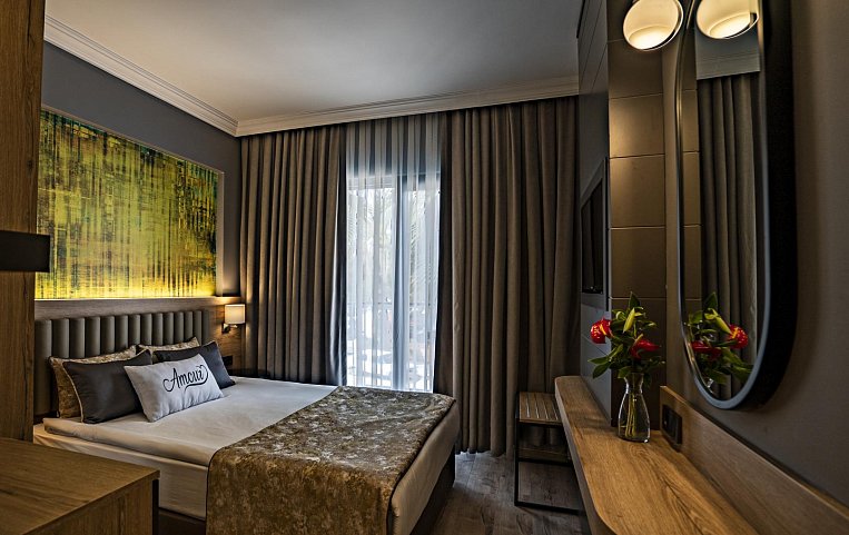 Side Amour Hotel 4*