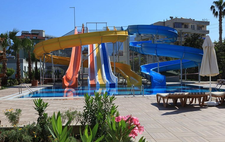 Green Garden Resort Hotel 4*