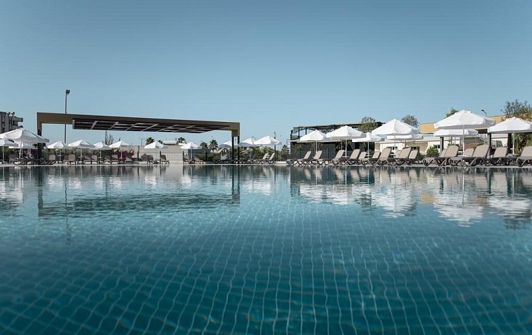 Green Garden Resort Hotel 4*