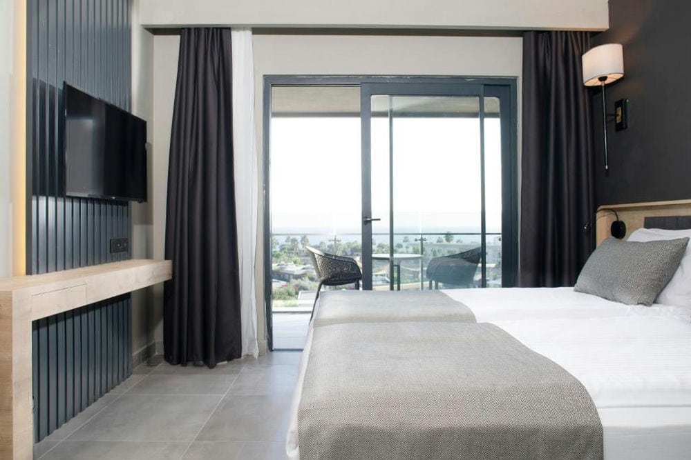 Green Garden Resort Hotel 4*
