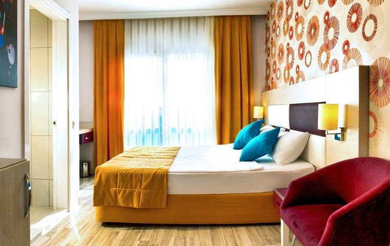 Ramada Resort Side 5*