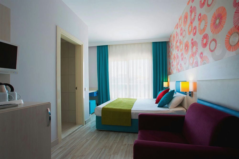 Ramada Resort Side 5*