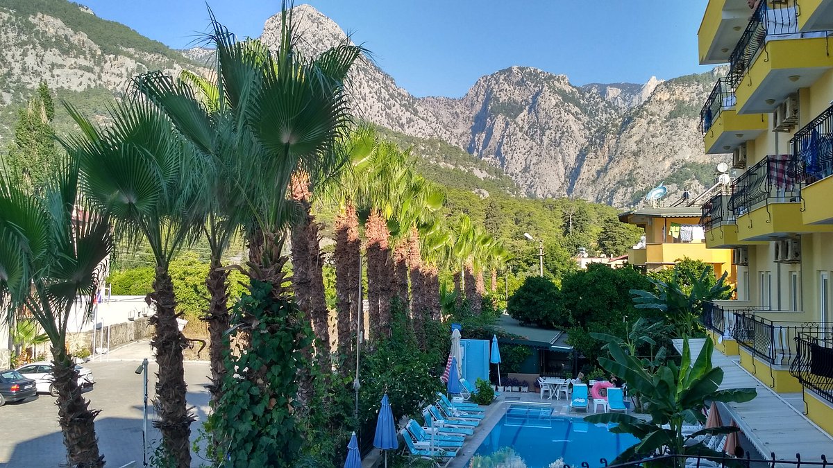 Santana Hotel 3*+