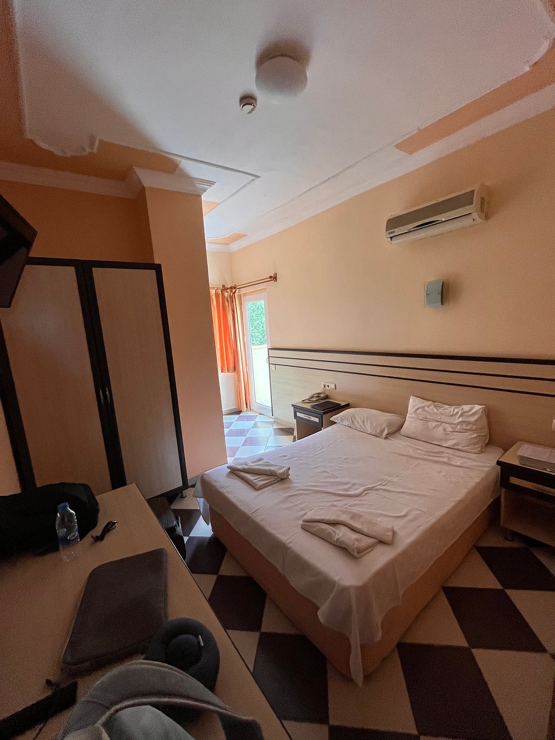 Santana Hotel 3*+