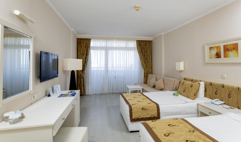 PGS Kiris Resort 5*