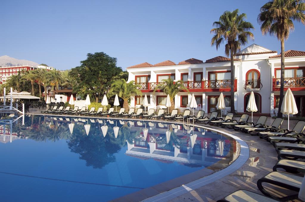 PGS Kiris Resort 5*