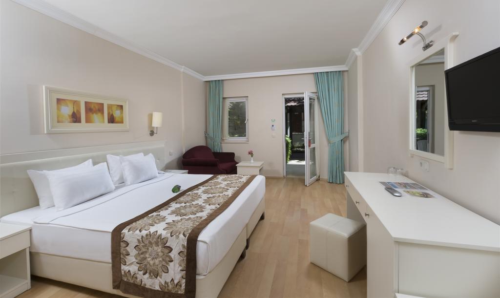 PGS Kiris Resort 5*