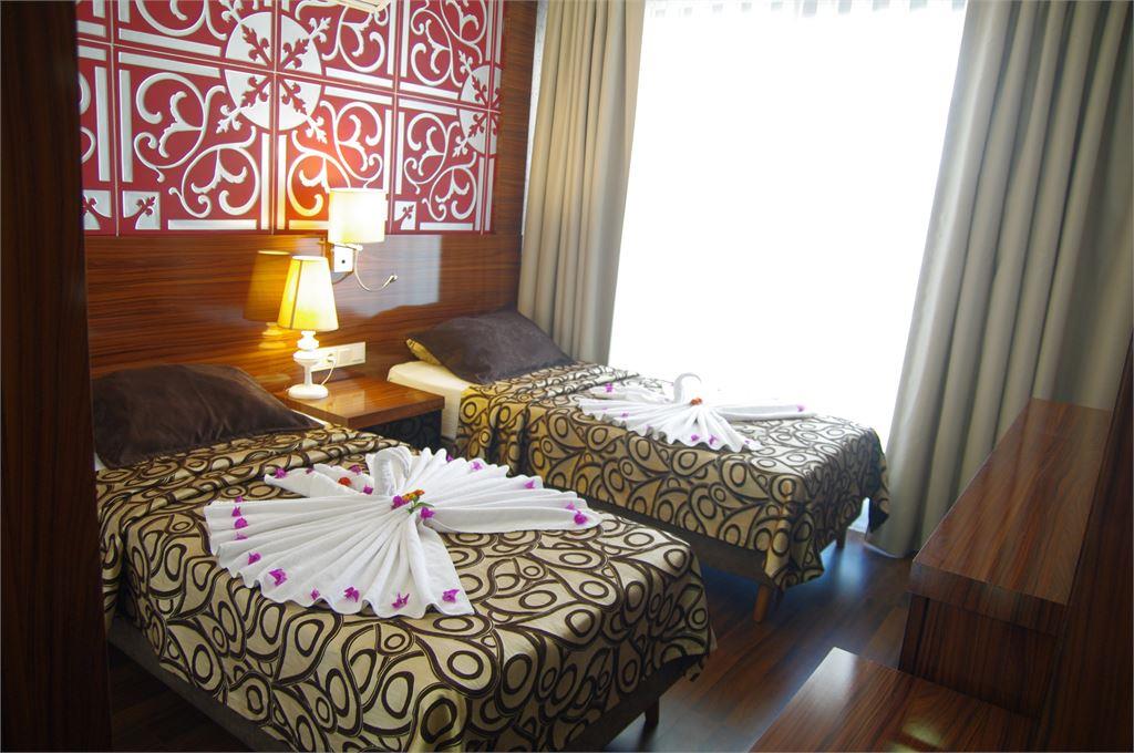 Grand Bayar Beach 4*