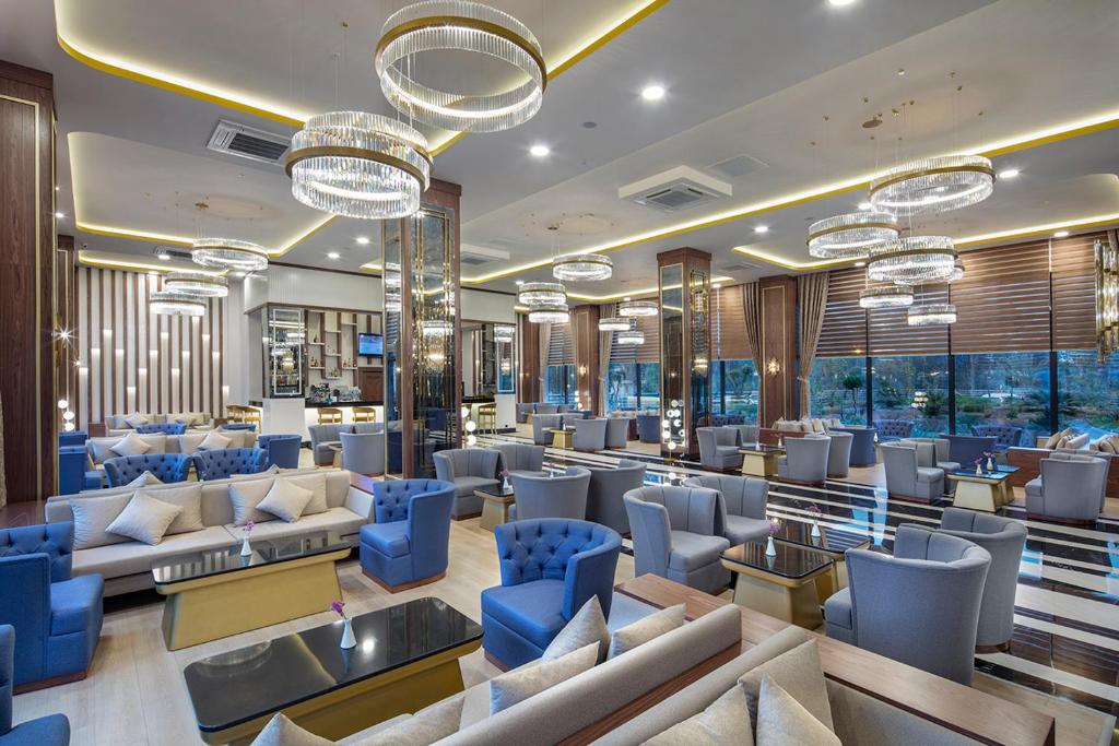 Aydinbey Queens Palace & Spa 5*