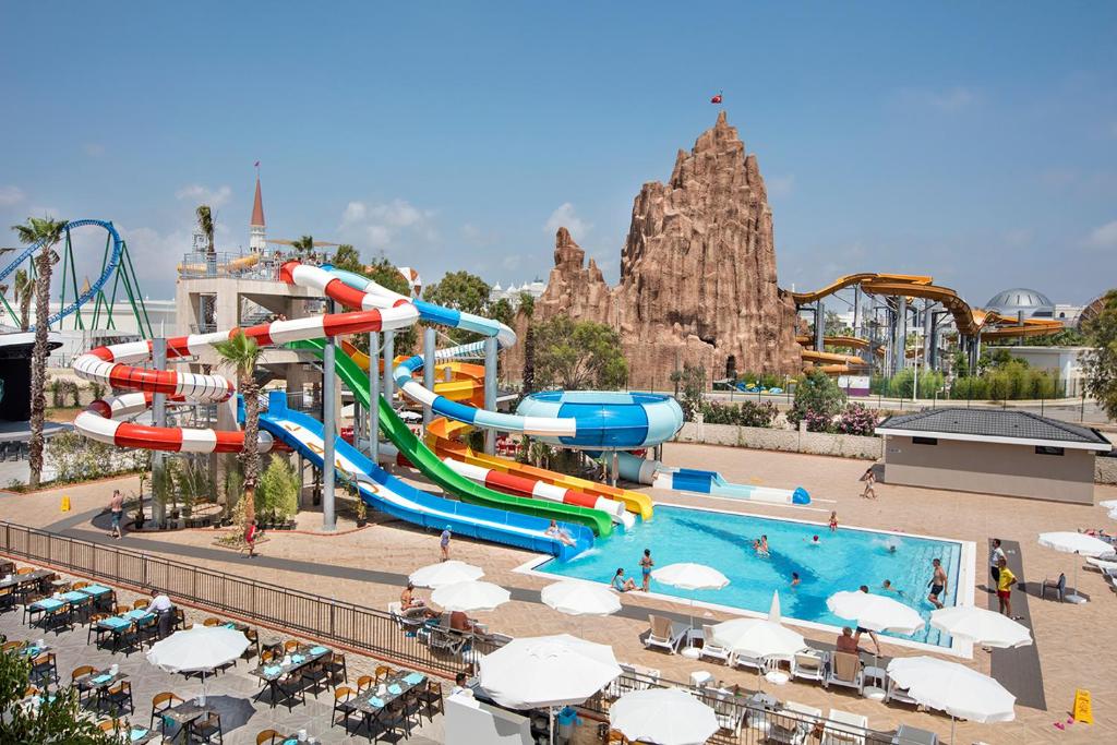 Aydinbey Queens Palace & Spa 5*