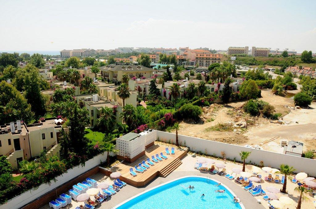 Orfeus Queen Hotel 4*
