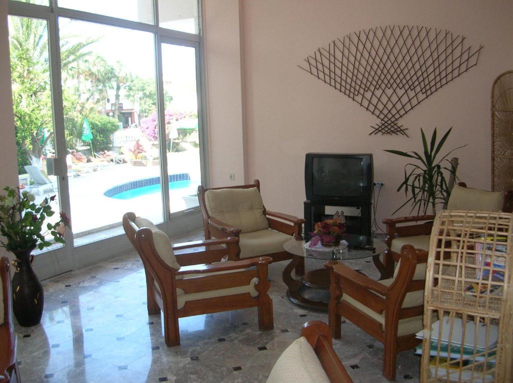 Kemer Hotel 3*