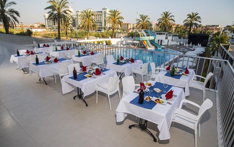 Palm World Side Resort 5*