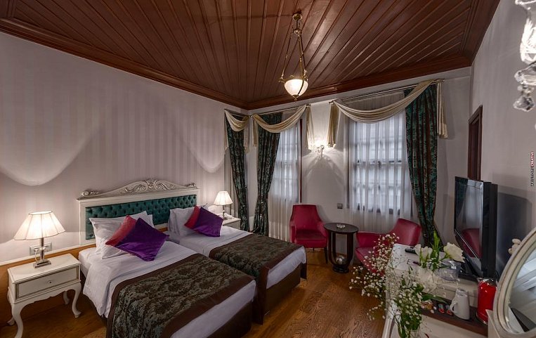 Tuvana Hotel 4*