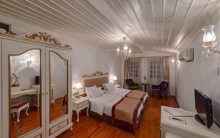 Tuvana Hotel 4*