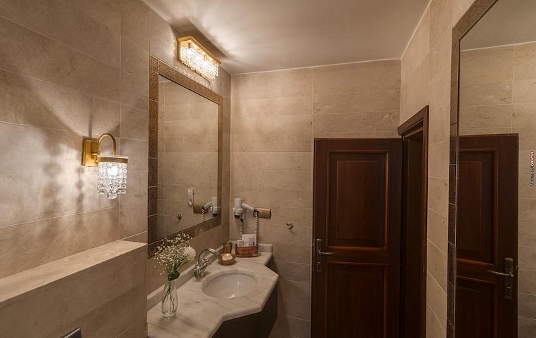 Tuvana Hotel 4*