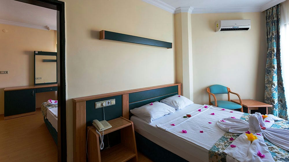 Caretta Relax Hotel 4*