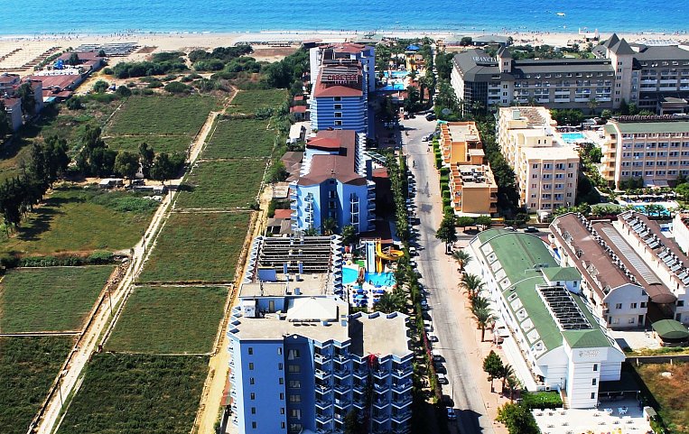 Caretta Relax Hotel 4*