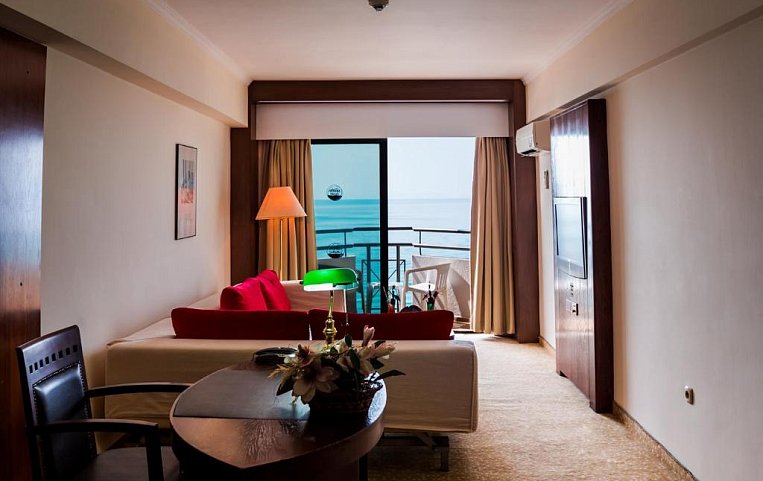 Derici Hotel 4*