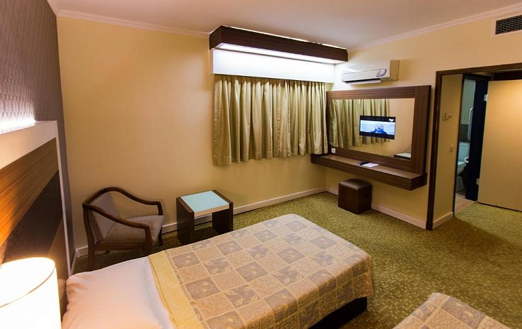 Derici Hotel 4*