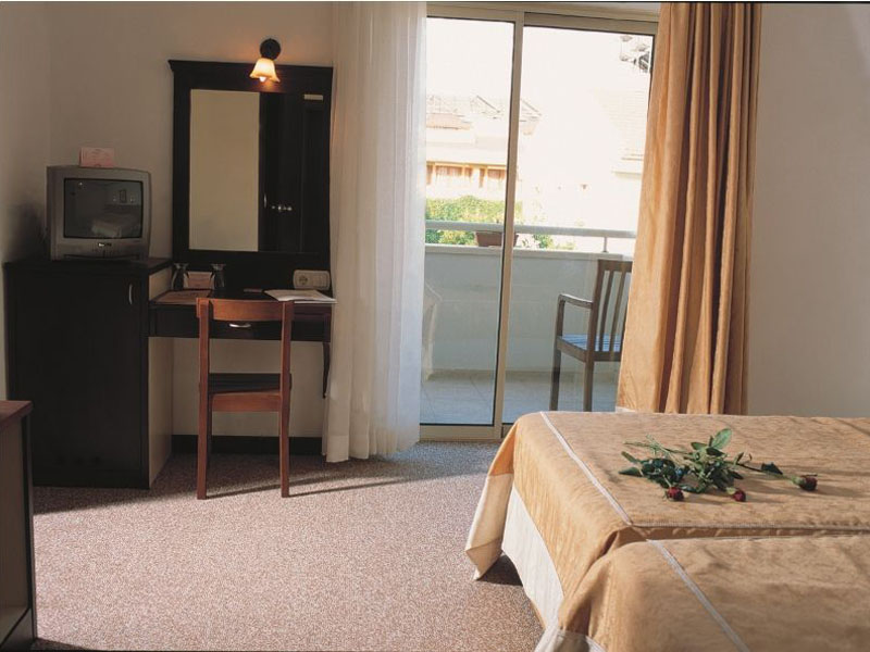 Nar Hotel 3*