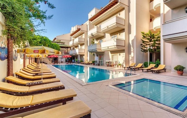Nar Hotel 3*