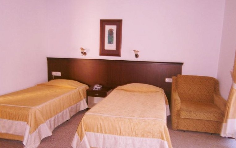 Nar Hotel 3*