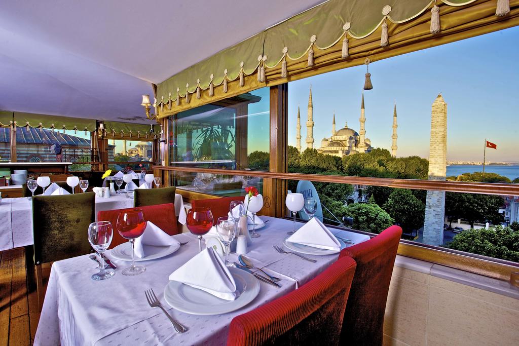 1207 (ex. ALZER HOTEL)
